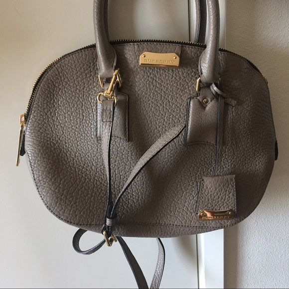 Burberry purse - Picture 2 of 7